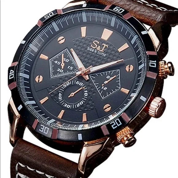 Men Triple Dial Quartz Watch - Picture 3 of 3